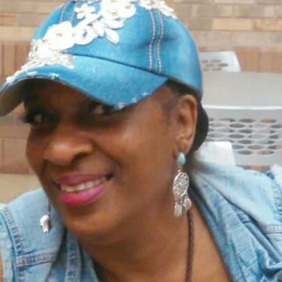 Meet your Posher, Hafeeza - Picture 1 of 1